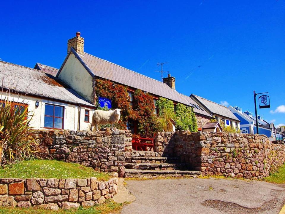 King'S Head Inn Llangennith Εξωτερικό φωτογραφία